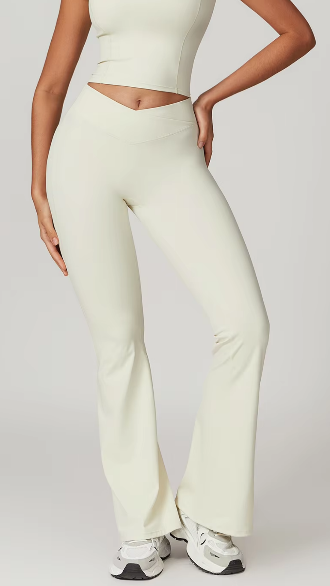 Aurora Flared Leggings - White